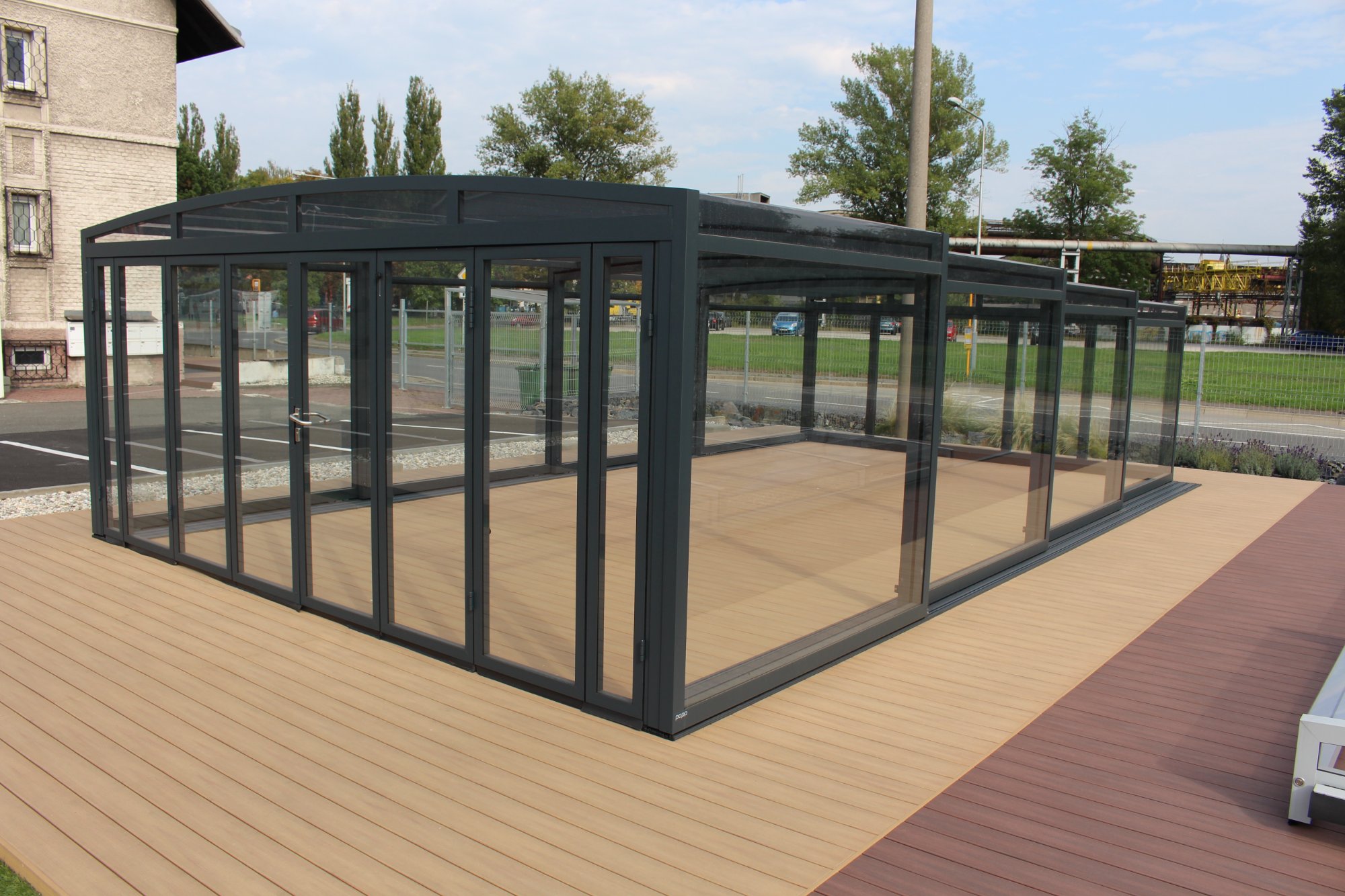 Vysoké zastřešení bazénu POPP